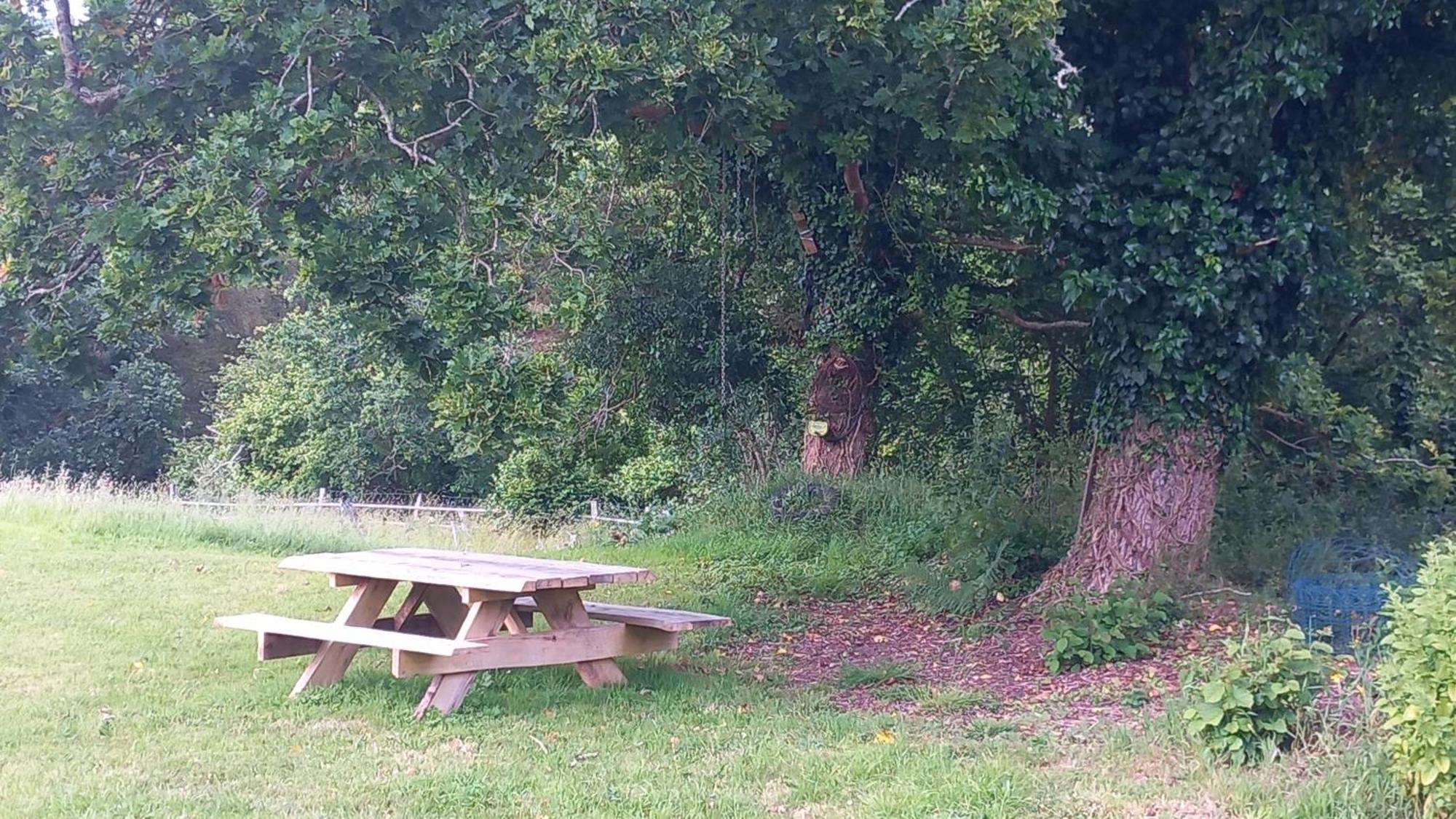 Tente Insolite En Pleine Nature Treduder Екстериор снимка